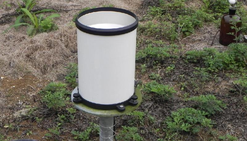 环江站气象场自动气象观测系统-雨量筒